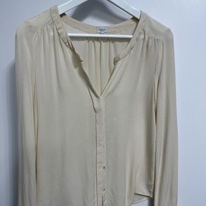 Aritzia - Babaton 100% Silk Cream Bergen Blouse - Size XS